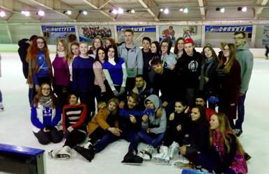 В ФОК «Кристаллик» состоялась эстафета на льду среди саратовских студентов
